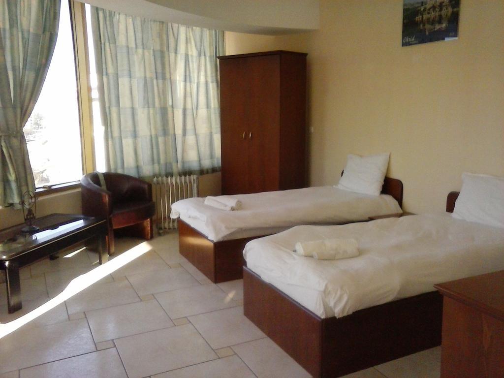 Montenegrin Inn Ohrid Værelse billede